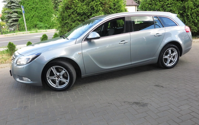 Opel Insignia cena 26990 przebieg: 225000, rok produkcji 2013 z Sucha Beskidzka małe 631